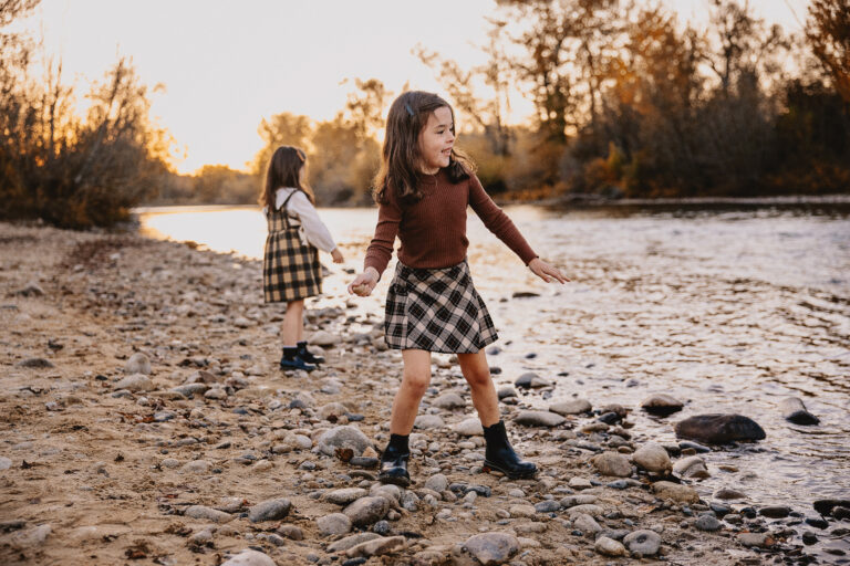Saxton Family | Family Session on the Boise River